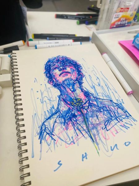 人物绘画如何表达情感_人物情感绘画技巧