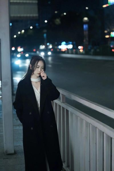 情感短视频怎么拍_如何表达情绪更真实