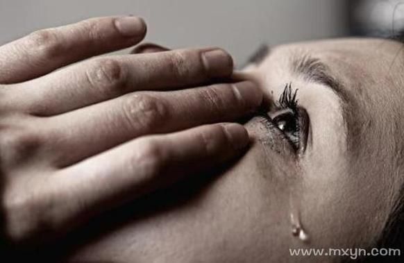 梦见自己哭得很伤心_意味着什么