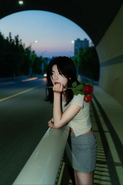 如何拍出有故事感的照片_情感照片怎么拍才动人