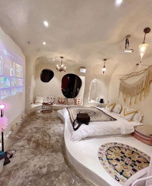 情侣旅行住民宿还是酒店_如何营造浪漫氛围